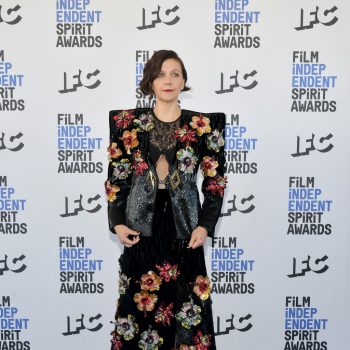 maggie-gyllenhaal-wore-gucci-2022-film-independent-spirit-awards