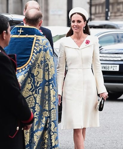 kate-middleton-wore-alexander-mcqueen-coat-anzac-day-service