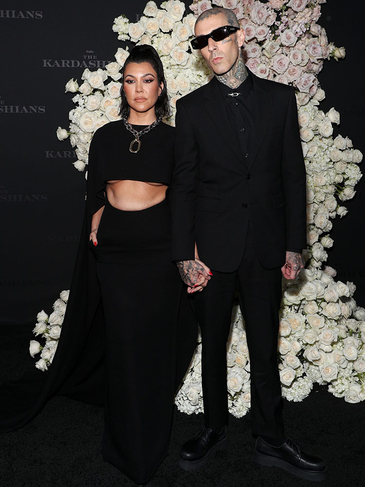 Kourtney Kardashian Wore Valentino @ ‘The Kardashians’ LA Premiere