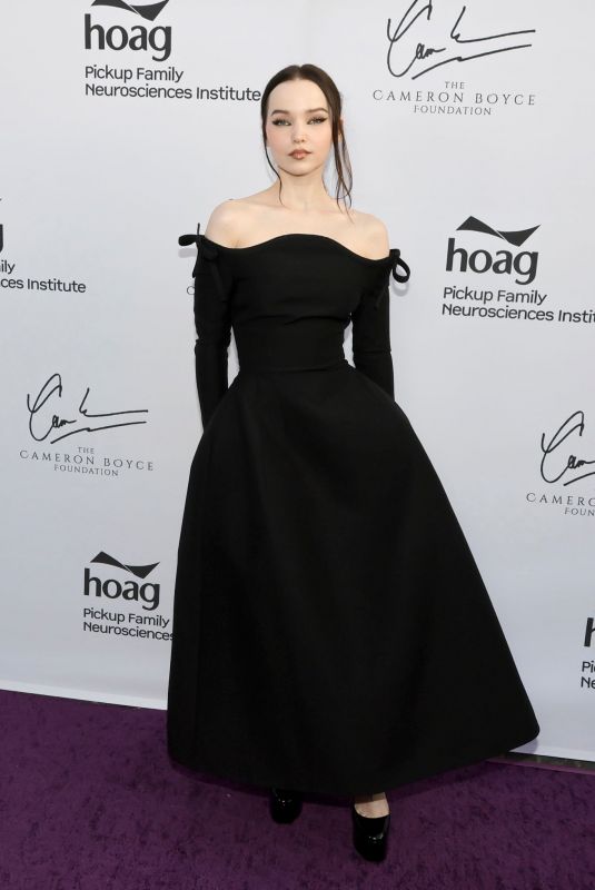 dove-cameron-wore-valentino-the-cam-for-a-cause-inaugural-gala