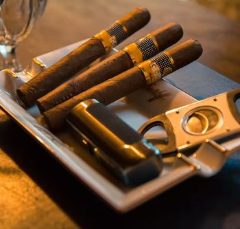 love-cigars-here-are-some-useful-tips