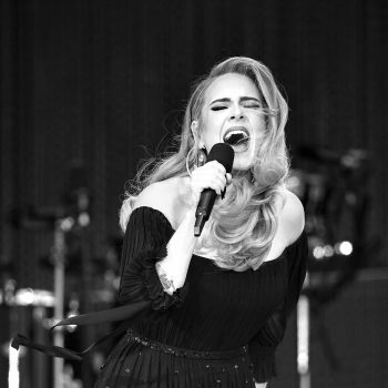 adele-wore-louis-vuitton-performing-bst-hyde-park