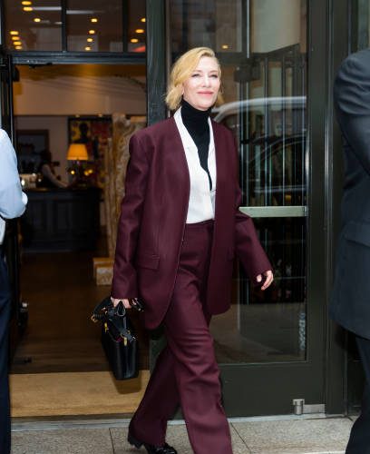 cate-blanchett-wore-the-row-suit-out-in-new-york-city