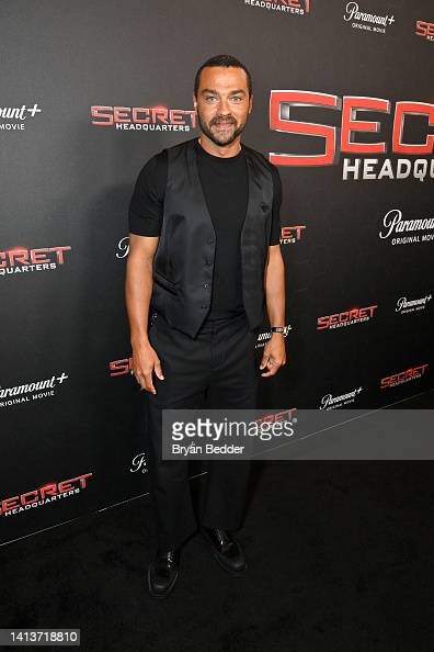 Jesse Williams wore  PRADA @ the “Secret Headquarterorks” New York Premiere