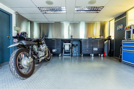 How To Add More Storage Space To Your Garage For More Functionality