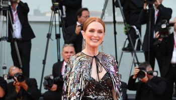 julianne-moore-wore-valentino-white-noise-venice-international-film-festival-premiere-and-opening-ceremony