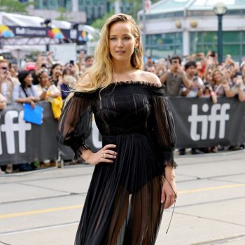 jennifer-lawrence-wore-christian-dior-couture-causeway-premiere-at-tiff