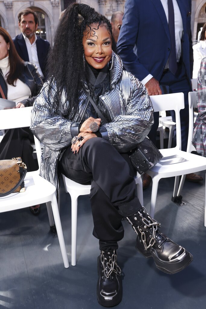 Janet Jackson attends  Louis Vuitton ready-to-wear Spring/Summer Show In Paris