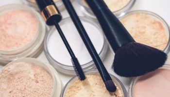 top-5-best-online-professional-makeup-schools