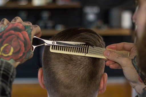 How To Get A Haircut That Compliments Your Face