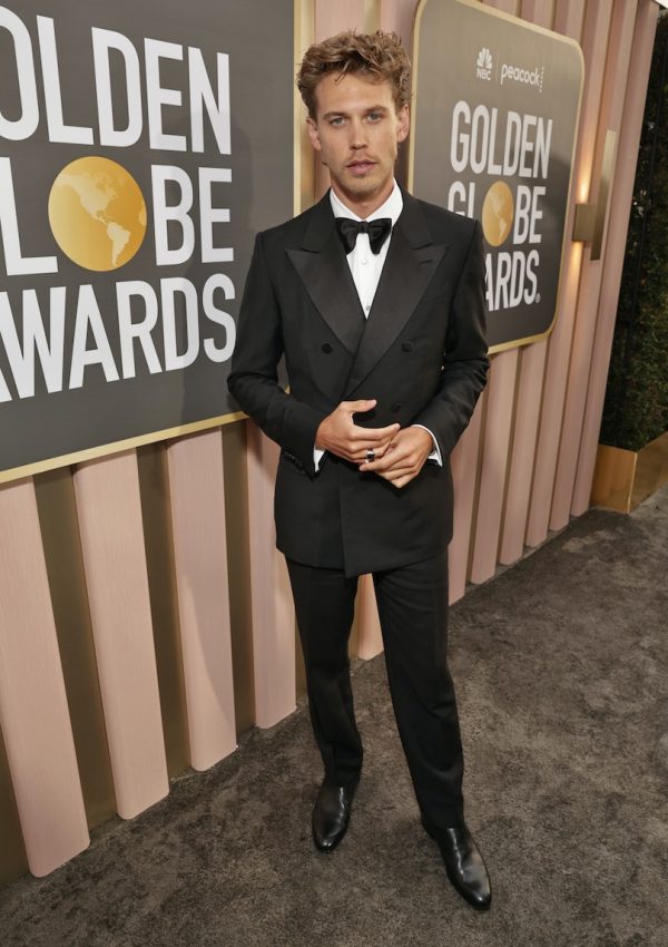 Austin Butler wore Gucci with Cartier jewelry @ Golden Globes 2023
