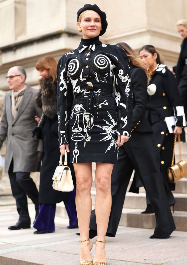Diane Kruger Attends  Schiaparelli @ Paris Fashion Week 2023