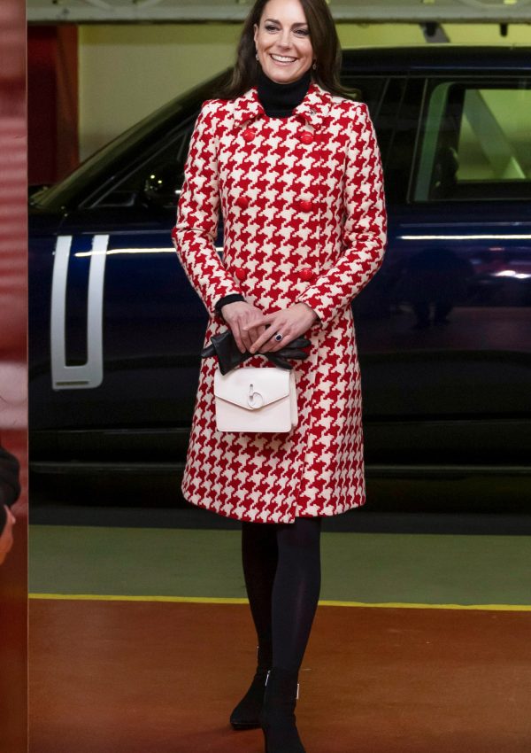 Kate Middleton wore houndstooth coat @ Wales Vs. England Rugby Match