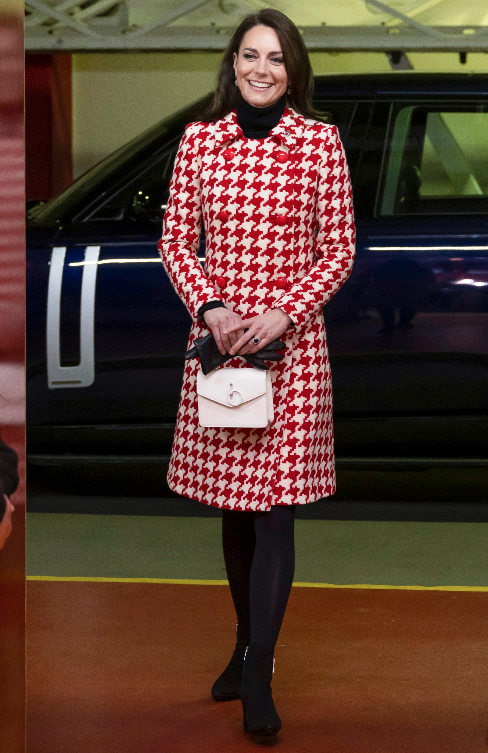 Sophie Turner carries Louis Vuitton Go-14 MM Bag @ New York November 2,  2023