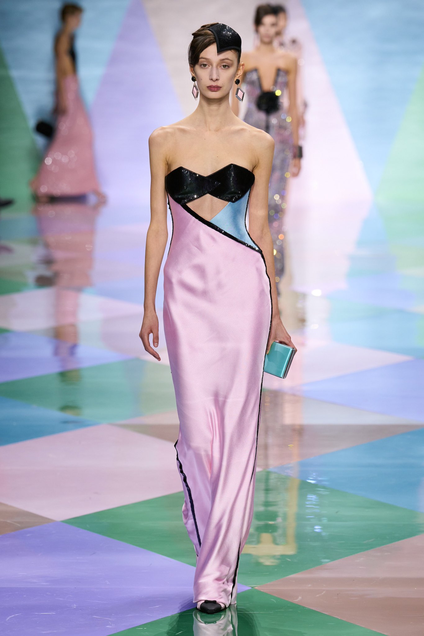 Zendaya wore Armani Privé Couture @ SAG Awards 2023