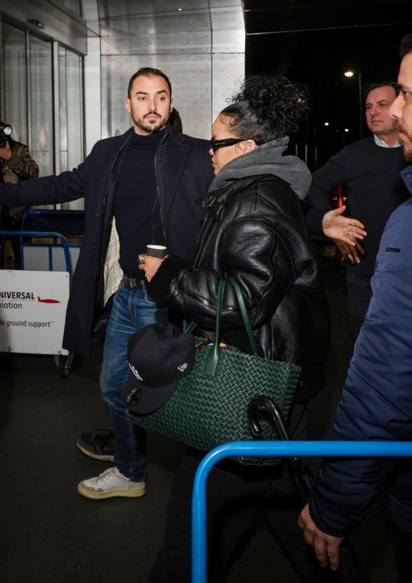 Rihanna carries the Bottega Veneta’s Medium Cabat in Raintree @ Milan Airport