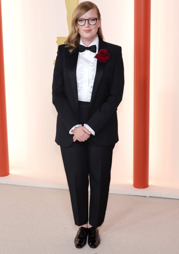 Sarah Polley wore Saint Laurent suit @ Oscars 2023