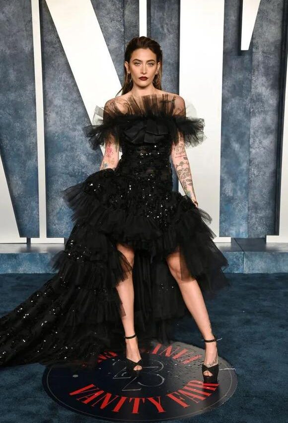 Paris Jackson wore  Giambattista Valli Haute Couture @ 2023 Vanity Fair Oscars party