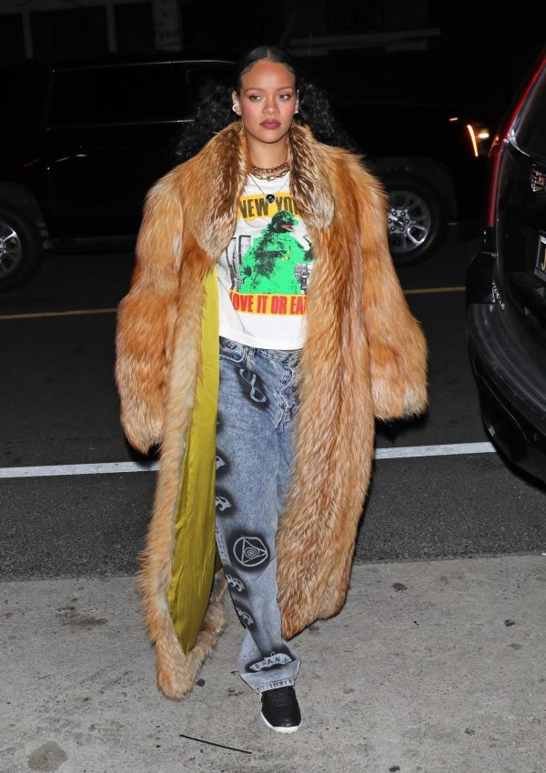 Rihanna  wears  Dior by John Galliano Vintage  Fur Coat @ Santa Monica Feb. 2023