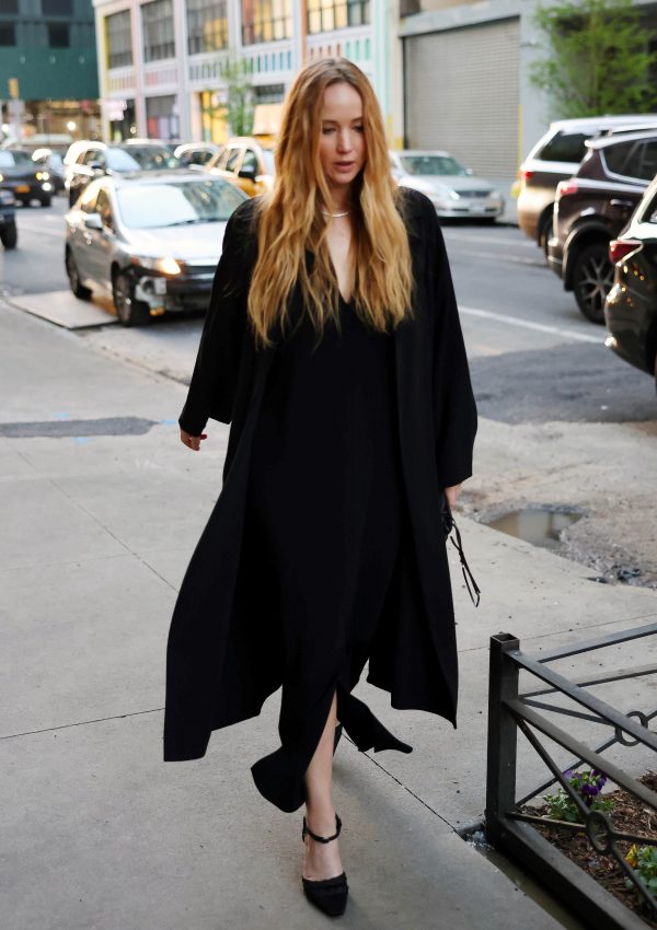 Jennifer Lawrence  Dressed In All Black @ New York City April 22, 2023
