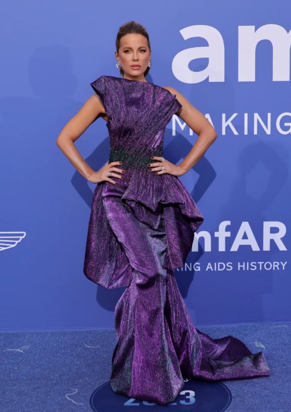 Kate Beckinsale wore Tony Ward  Couture  @ Amfar Cannes Gala 2023