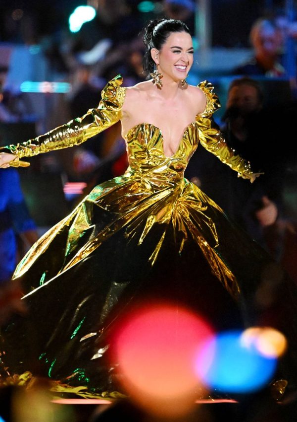 Katy Perry  performs in Custom  Vivienne Westwood  Gold Ballgown @ coronation concert