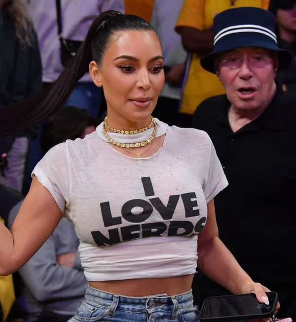 Kim Kardashian in Vintage T-Shirt & Balenciaga Jeans  @ Lakers Vs Warriors Game 4