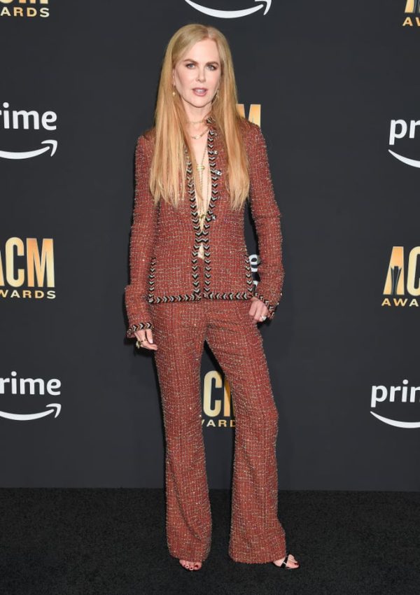 Nicole Kidman  wore Chanel Suit  @ ACM Awards 2023