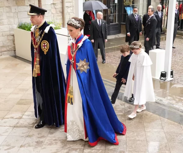  Kate Middleton wore  ivory Alexander McQueen dress @ King Charles III’s coronation