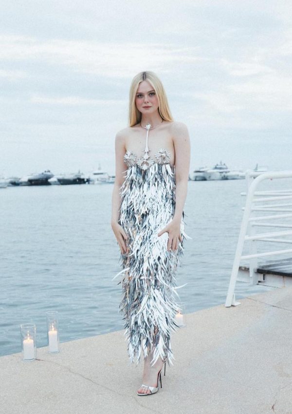 Elle Fanning  wore silver feathered Paco Rabanne dress @ Cannes 2023