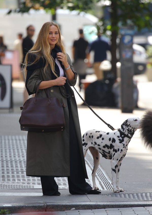Jennifer Lawrence  wore The Row Coat @ New York City June 28, 2023