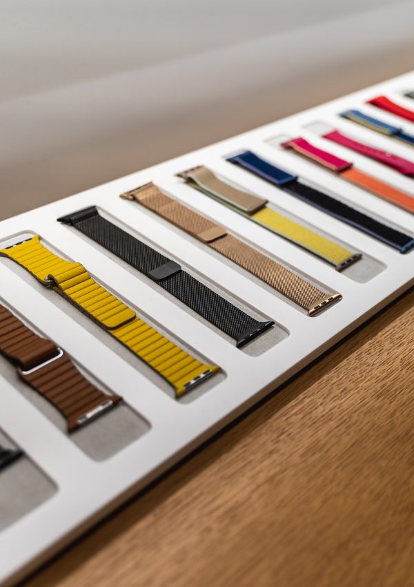 A Guide To Choosing The Right Straps For Your Watch  