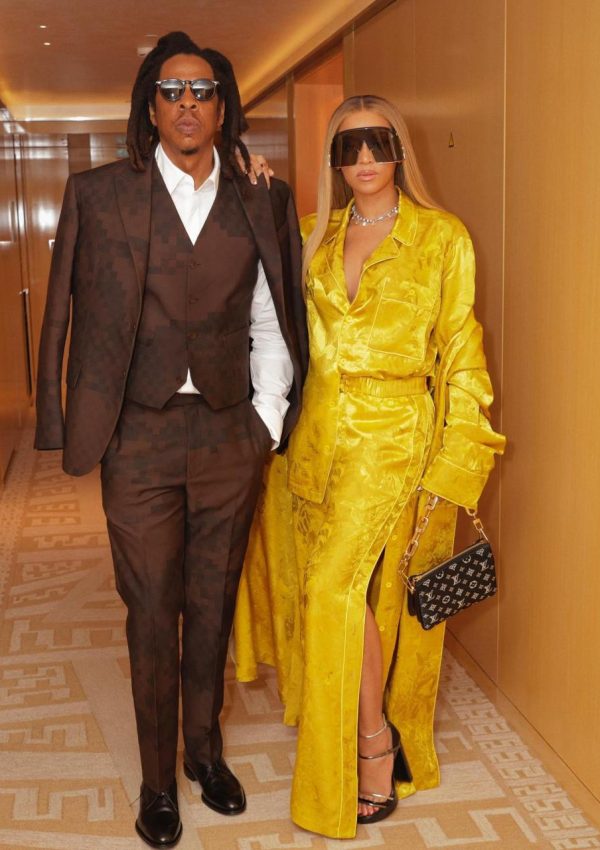 JAY-Z and Beyoncé  supports  Pharrell @ Louis Vuitton Menswear Spring/Summer 2024
