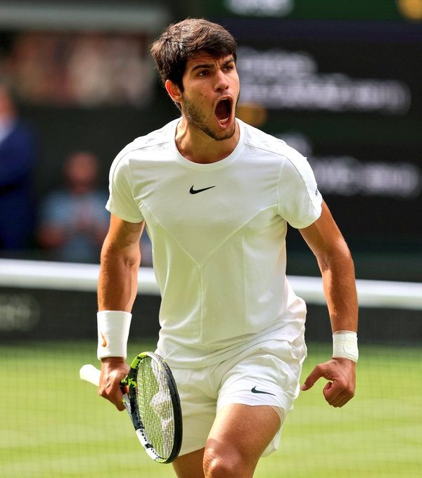 Carlos Alcaraz is the first man to beat Novak Djokovic at Wimbledon in 6 years