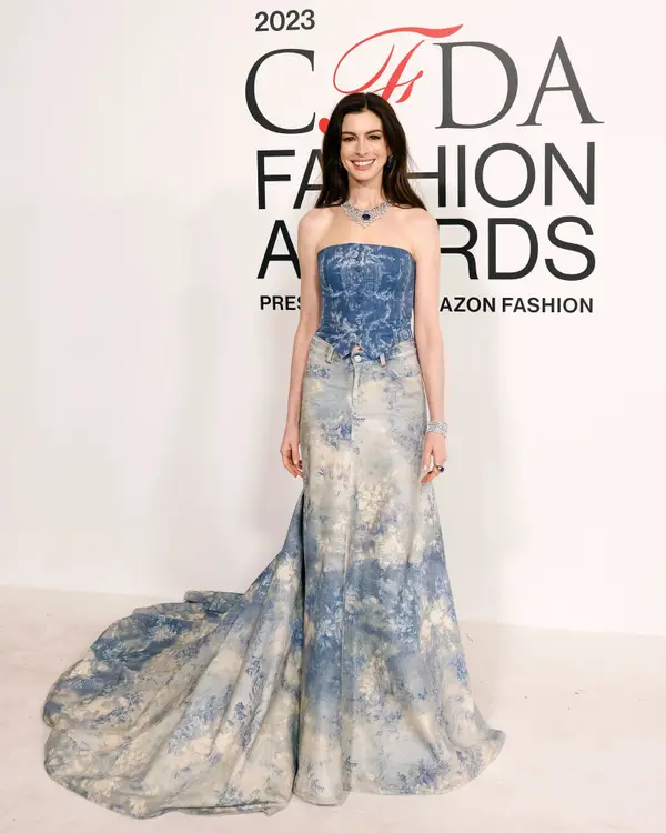 Anne Hathaway rocks Two gowns @ 2023 CFDA Fashion Awards