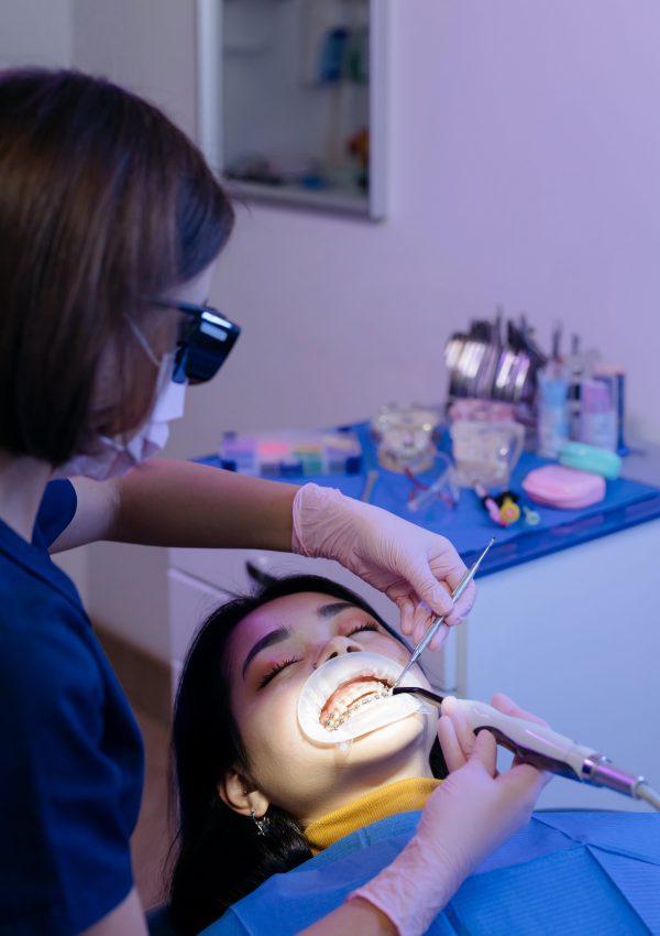 Finding the Finest Orthodontist in Las Vegas Through the Web